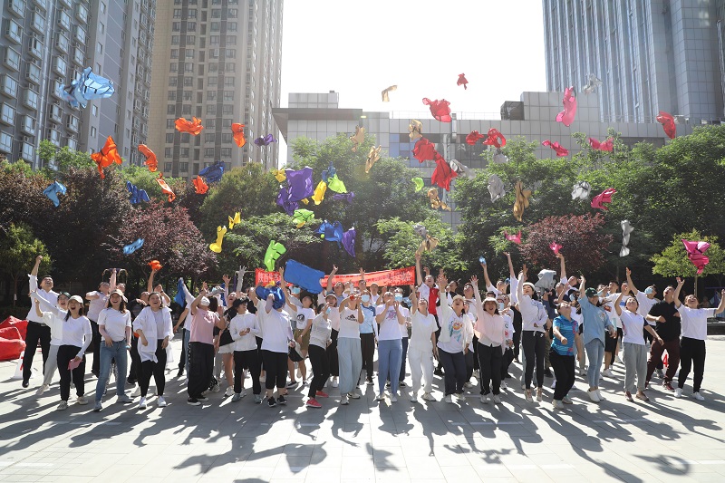 生態(tài)水泥：靠譜！金牌管家將暖心服務(wù)送到職工心坎里