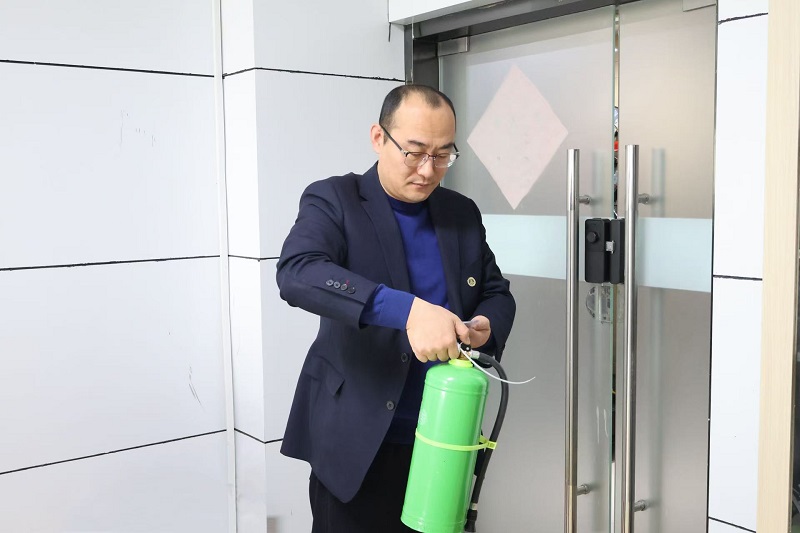 華山營(yíng)銷公司：嚴(yán)謹(jǐn)鑄就安全 奉獻(xiàn)點(diǎn)亮責(zé)任